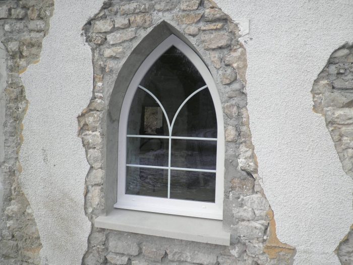 Fenêtre d'église pvc sur mesure
