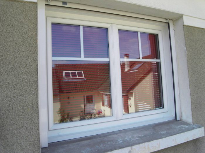Fenêtre PVC sur mesure avec volet roulant