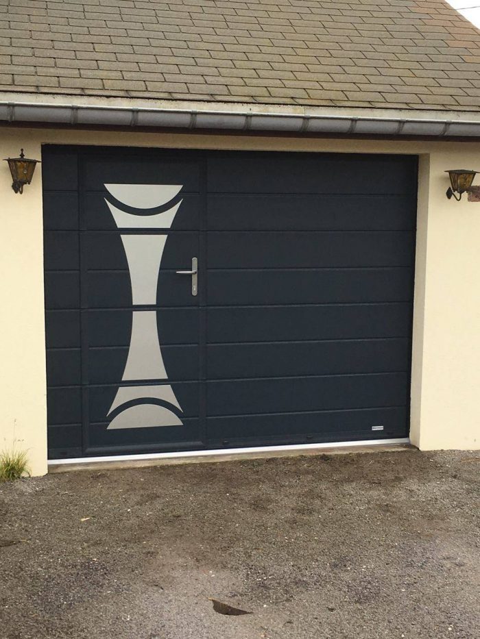Porte de garage sectionnelle sur mesure design